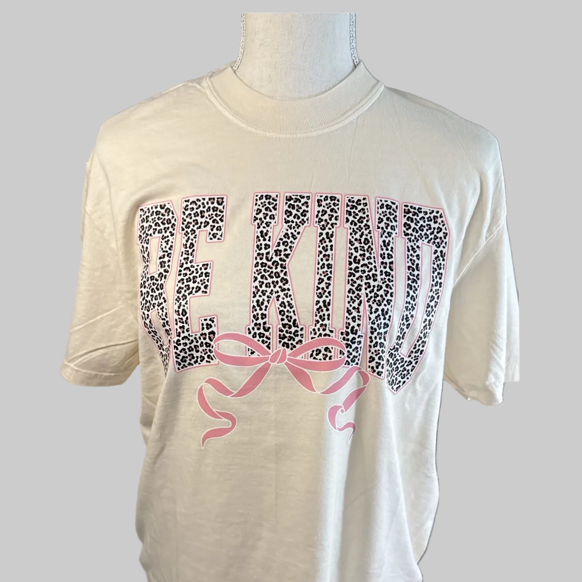 Be Kind Leopard Bow Graphic Tee β Feminine Statement Style