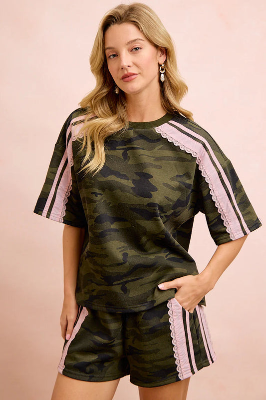 CAMO TERRY SIDE LACE DRAWSTRING SHORTS WITH POCKET