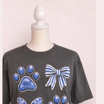 Blue Bow & Paw Print Graphic Tee – Game Day Casual Style Writing